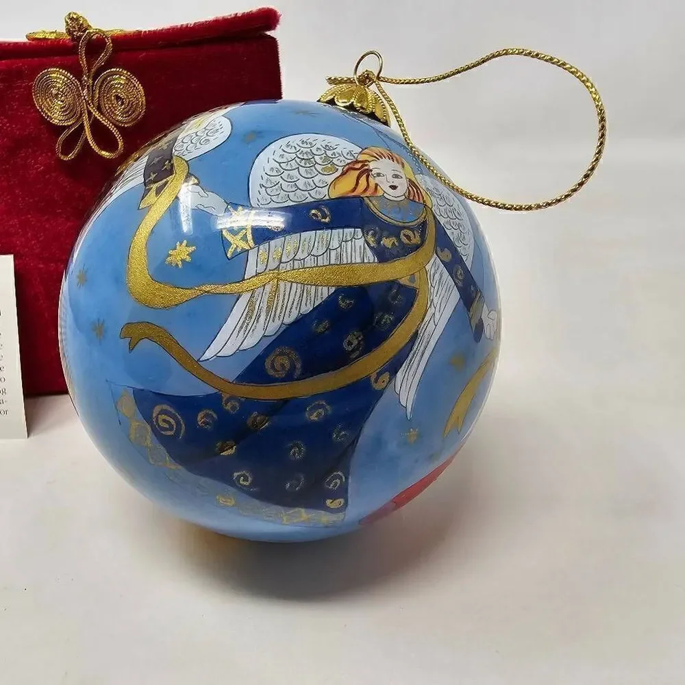 PIER ONE LI BIEN REVERSE HAND PAINTED GLASS CHRISTMAS ANGELS 2001 ORNAMENT 3.5